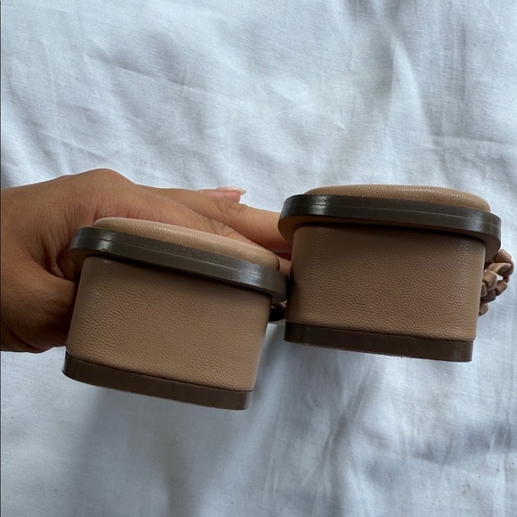 Shu Shop Stylish Tan Woven Sandals - Picture 4 of 4